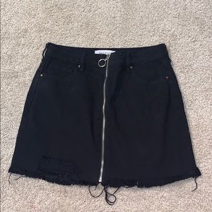 PacSun Black Zipper Skirt